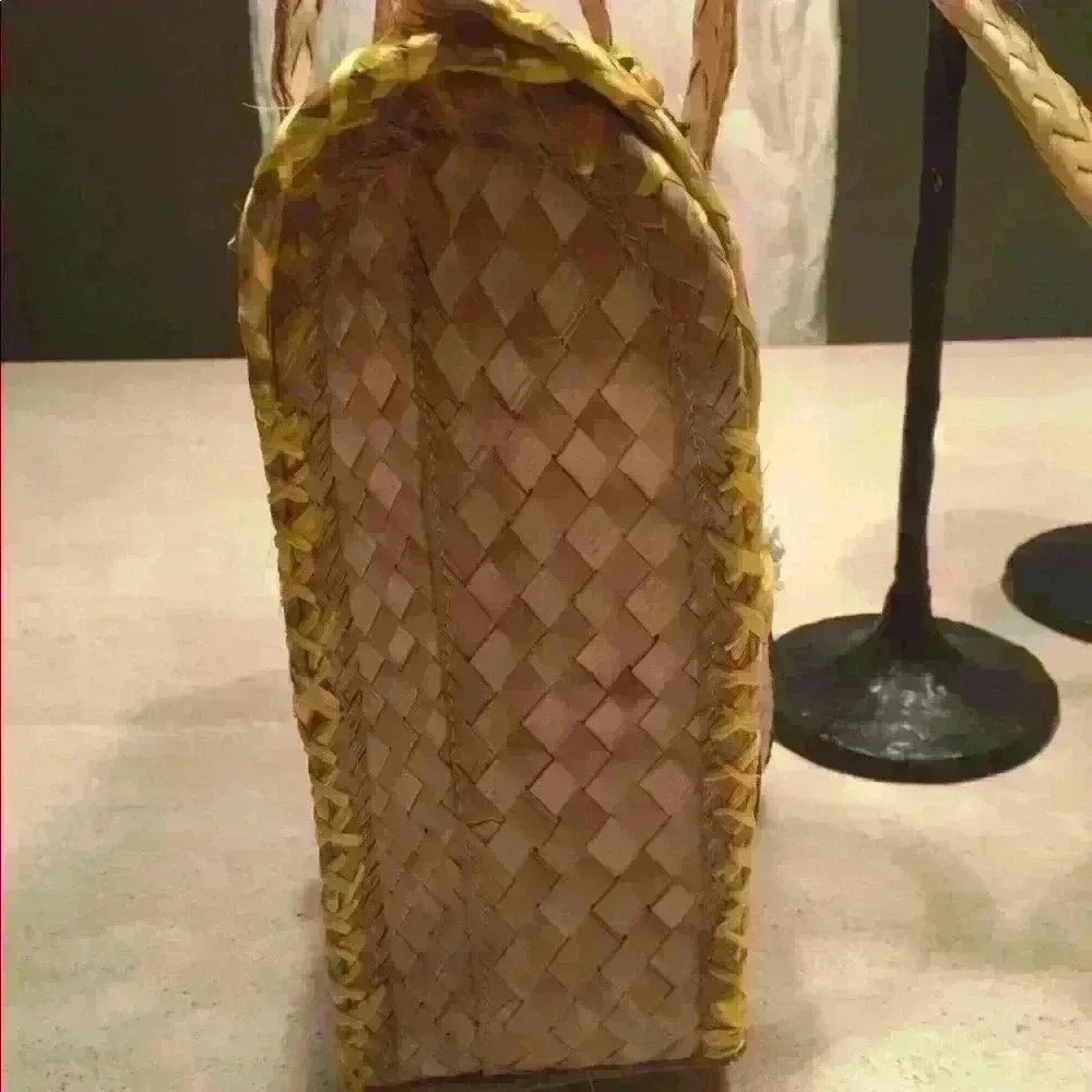 Vintage Straw Purse - Picture 9 of 11